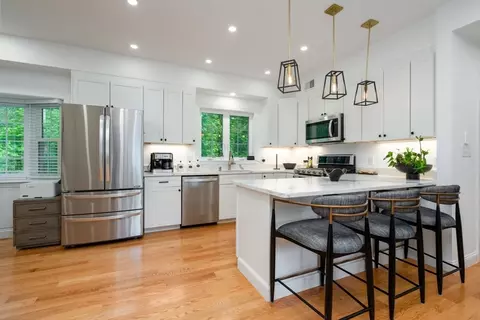 16 Border Rd, Reading, MA 01867 photo 12