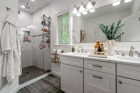 16 Border Rd, Reading, MA 01867 photo 25
