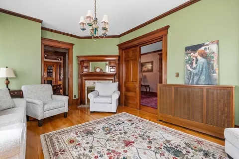 38 Pleasant St, Everett, MA 02149 photo 9