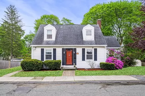 7 Beaver St, Beverly, MA 01915