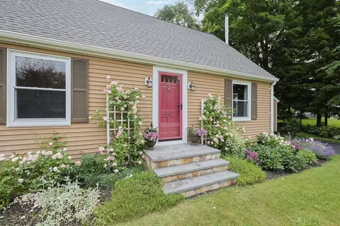 357 Williams St, Dighton, MA 02764 photo 3