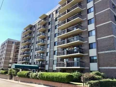 10 Williams St #79, Watertown, MA 02472