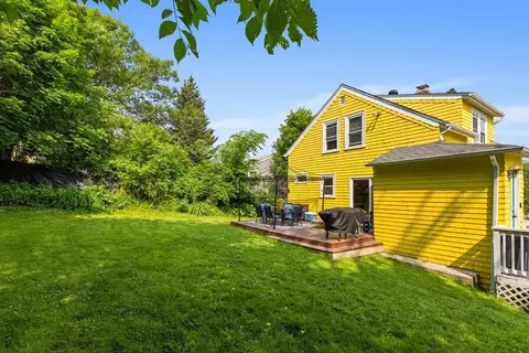 Exterior - 52 Kalmar St, Worcester, MA 01606 photo 4 of 10