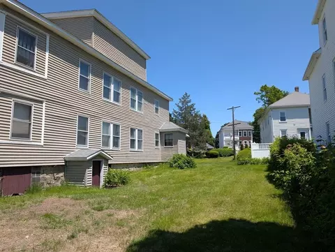 5 Hall St, Webster, MA 01570 photo 7
