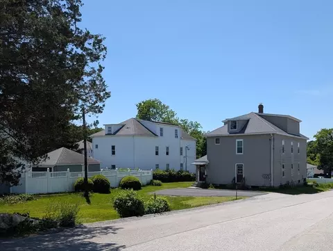 5 Hall St, Webster, MA 01570 photo 11