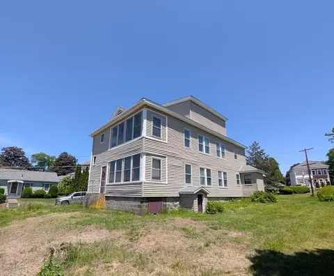 5 Hall St, Webster, MA 01570 photo 9