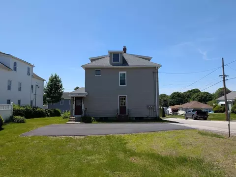 5 Hall St, Webster, MA 01570 photo 4
