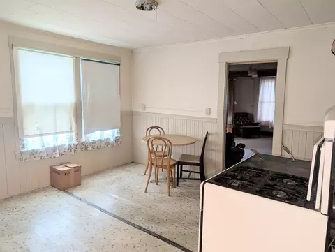 5 Hall St, Webster, MA 01570 photo 15