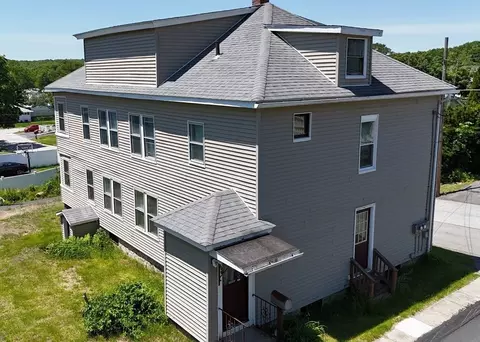 5 Hall St, Webster, MA 01570 photo 6