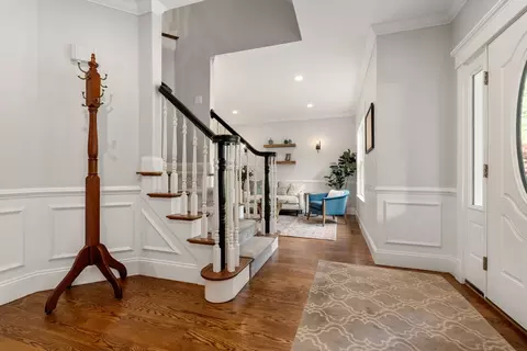 16 Winfield St, Needham, MA 02492 photo 4