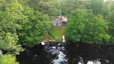 56 Shore Dr, Upton, MA 01568