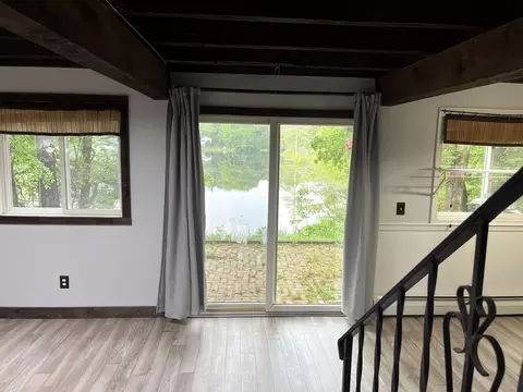 56 Shore Dr, Upton, MA 01568 photo 10