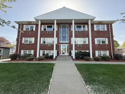 924 Main St #26, Woburn, MA 01801