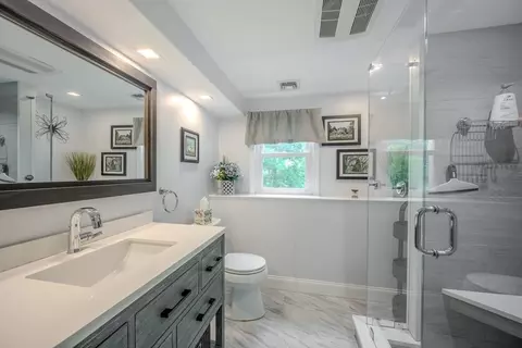 Bath - 61 Wright Rd, Ayer, MA 01432 photo 2 of 2