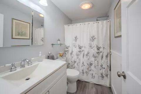 Bath - 61 Wright Rd, Ayer, MA 01432 photo 1 of 2