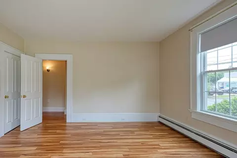 19 Winter St, Framingham, MA 01702 photo 8