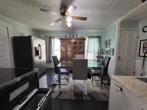 315 Main St, Everett, MA 02149 photo 6