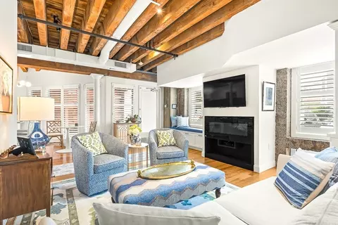 343 Commercial St #104, Boston, MA 02109