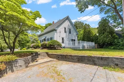 747 Whiting St, Hanover, MA 02339