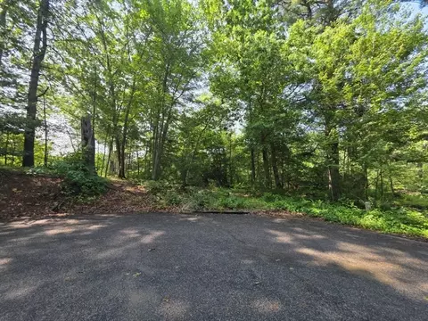 20 Old Cudworth Rd, Oxford, MA 01540