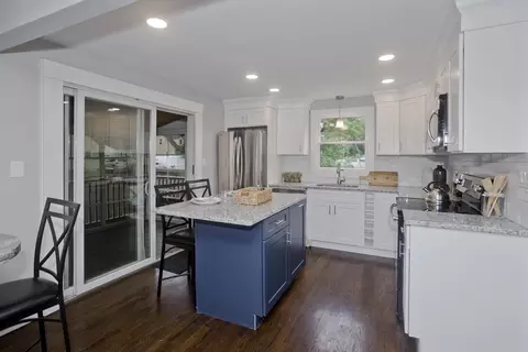 3 Graham Dr, Chicopee, MA 01013 photo 10