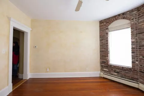 Living - 50 Gledhill Ave, Everett, MA 02149 photo 5 of 6