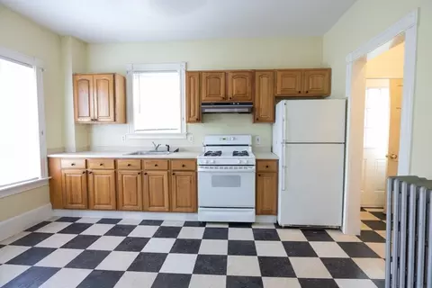 Kitchen - 50 Gledhill Ave, Everett, MA 02149 photo 2 of 4