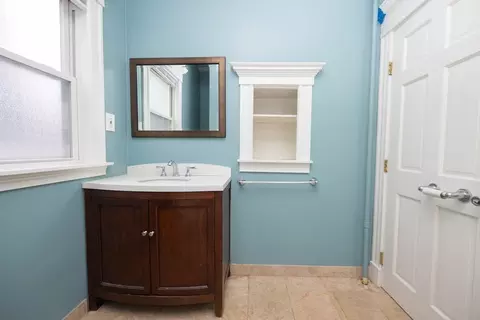 Bath - 50 Gledhill Ave, Everett, MA 02149 photo 3 of 5