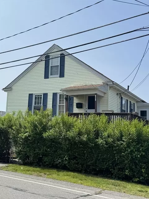 229 Oneil Rd, Somerset, MA 02725