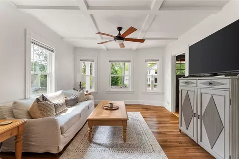 59 Elm St #59, Andover, MA 01810