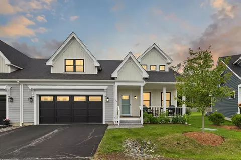16 Primrose Ln #16, Ipswich, MA 01938