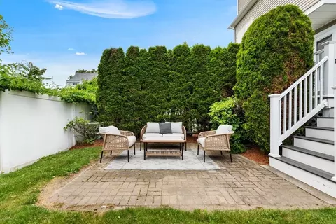 Exterior - 32 Pearl St #32, Everett, MA 02149 photo 4 of 7