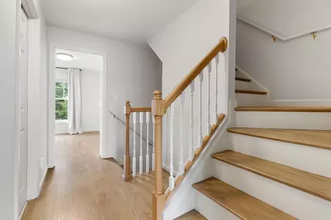 Entry Way - 32 Pearl St #32, Everett, MA 02149 photo 2 of 3