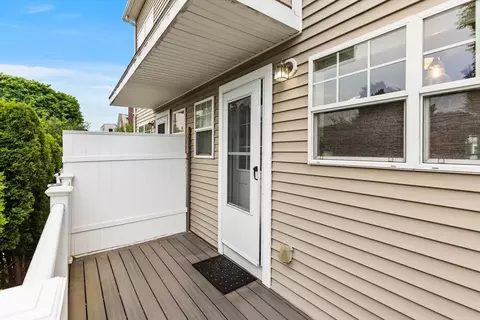 Exterior - 32 Pearl St #32, Everett, MA 02149 photo 5 of 7