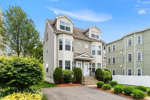 Exterior - 32 Pearl St #32, Everett, MA 02149 photo 7 of 7