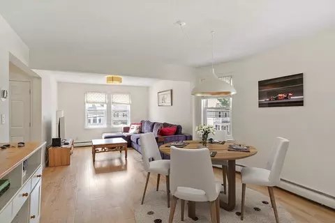34 Amsden St #2, Arlington, MA 02474