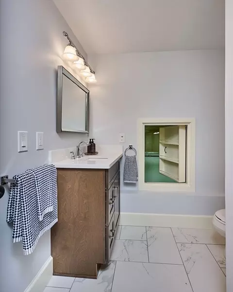 116 Holyoke St, Easthampton, MA 01027 photo 27
