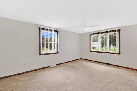 49 Bamforth Rd, Springfield, MA 01128 photo 14