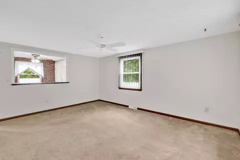 49 Bamforth Rd, Springfield, MA 01128 photo 11