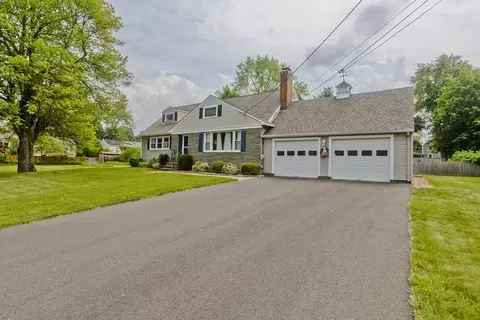 182 Central Miami St, West Springfield, MA 01089