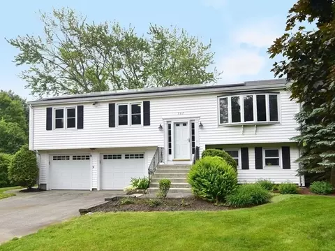 767 S Main St, Bellingham, MA 02019