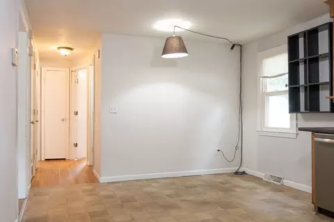 20 Lively Ln, Springfield, MA 01109 photo 13