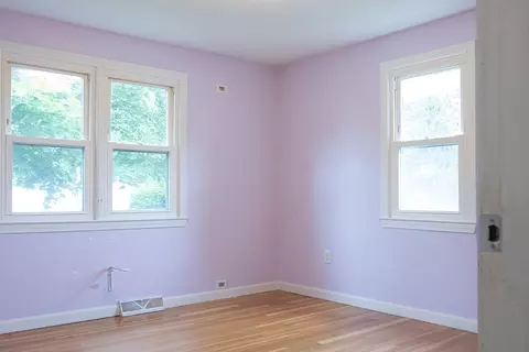 20 Lively Ln, Springfield, MA 01109 photo 21