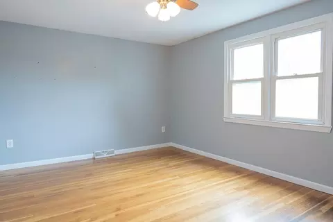 20 Lively Ln, Springfield, MA 01109 photo 32