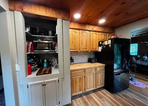 Kitchen - 1472 Pleasant St, Athol, MA 01331 photo 2 of 5