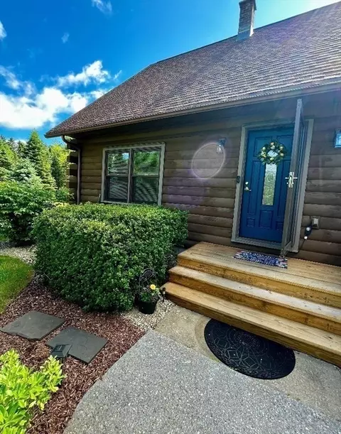 Exterior - 1472 Pleasant St, Athol, MA 01331 photo 14 of 17