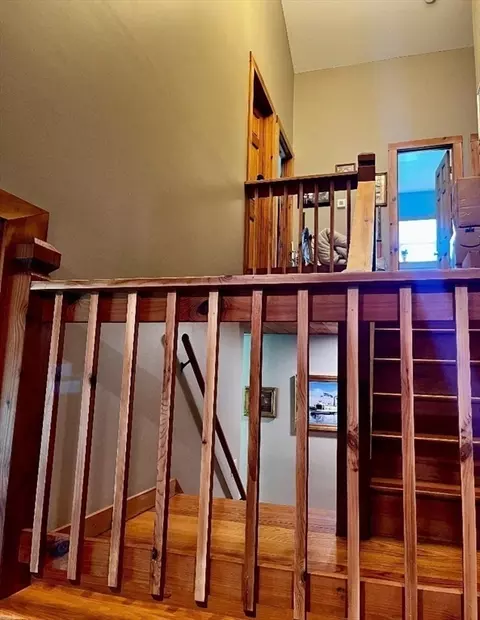 Entry Way - 1472 Pleasant St, Athol, MA 01331 photo 1 of 4
