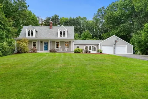 1857 Great Pond Rd, North Andover, MA 01845