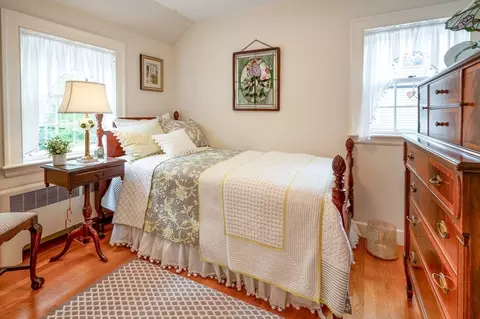 9 Mohawk Rd, Marblehead, MA 01945 photo 28