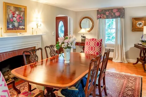 9 Mohawk Rd, Marblehead, MA 01945 photo 18